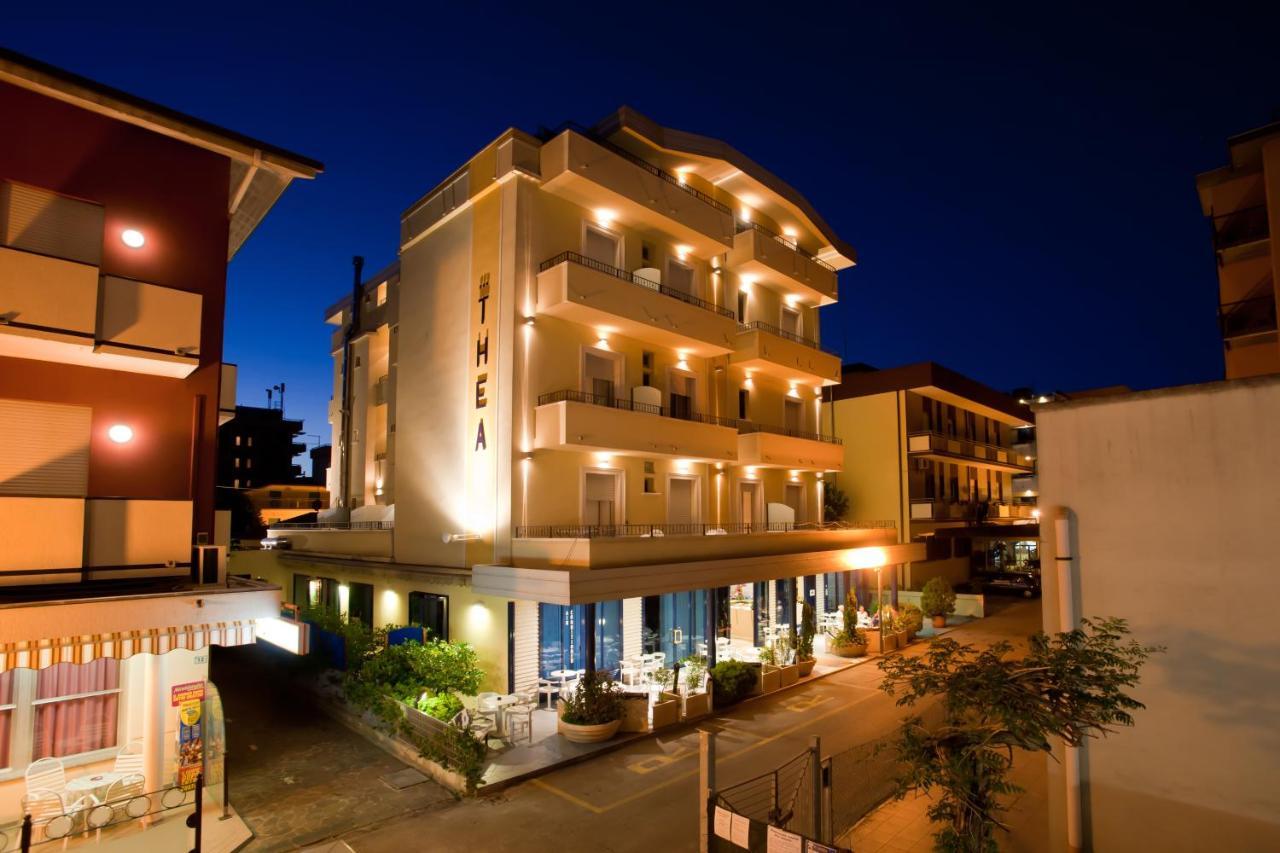 Hotel Thea 3*