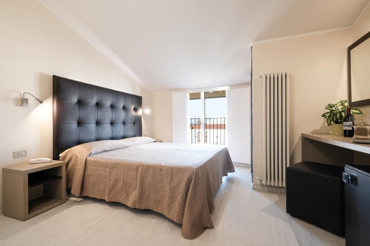 Hotel Thea