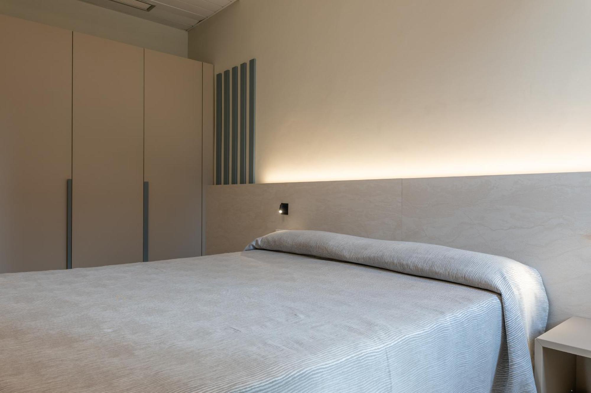 Hotel Thea