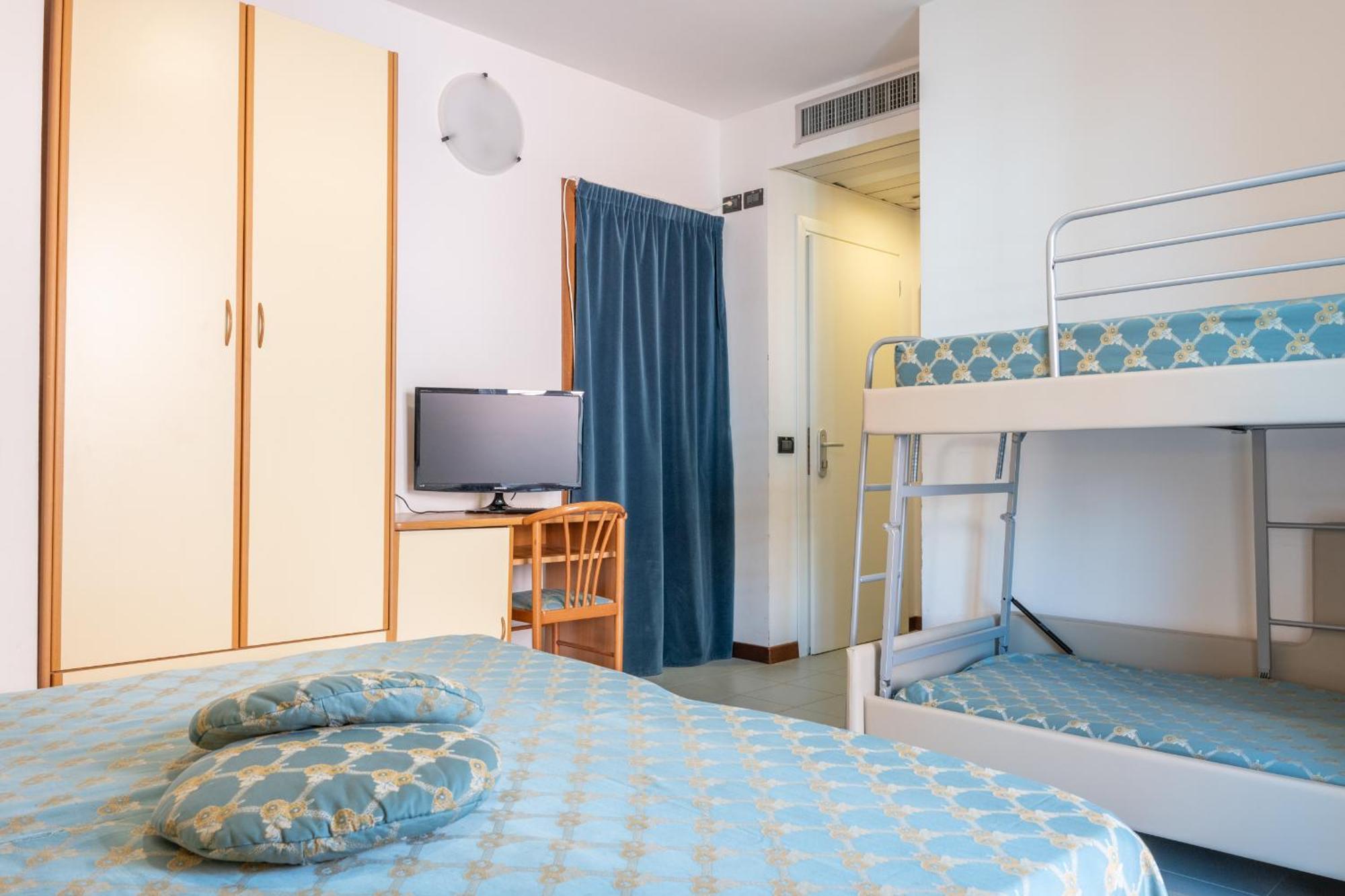 Hotel Hotel Thea 3*